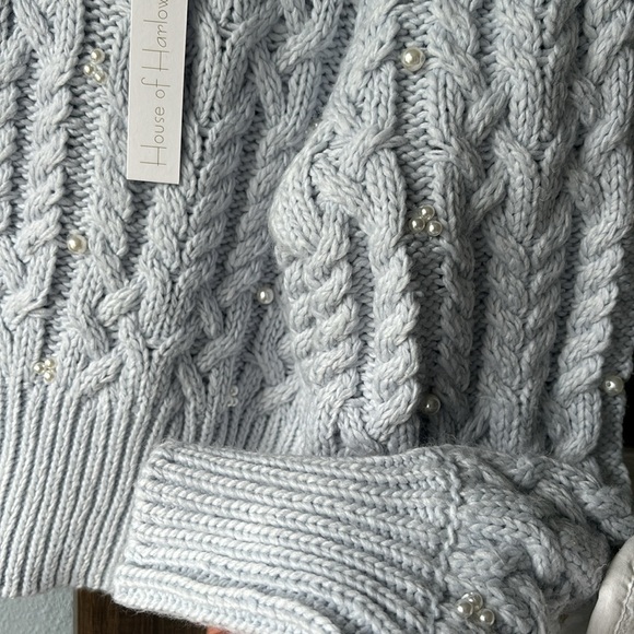 NWT House of Harlow 1969 pearl cable knit sweater - Picture 5 of 5